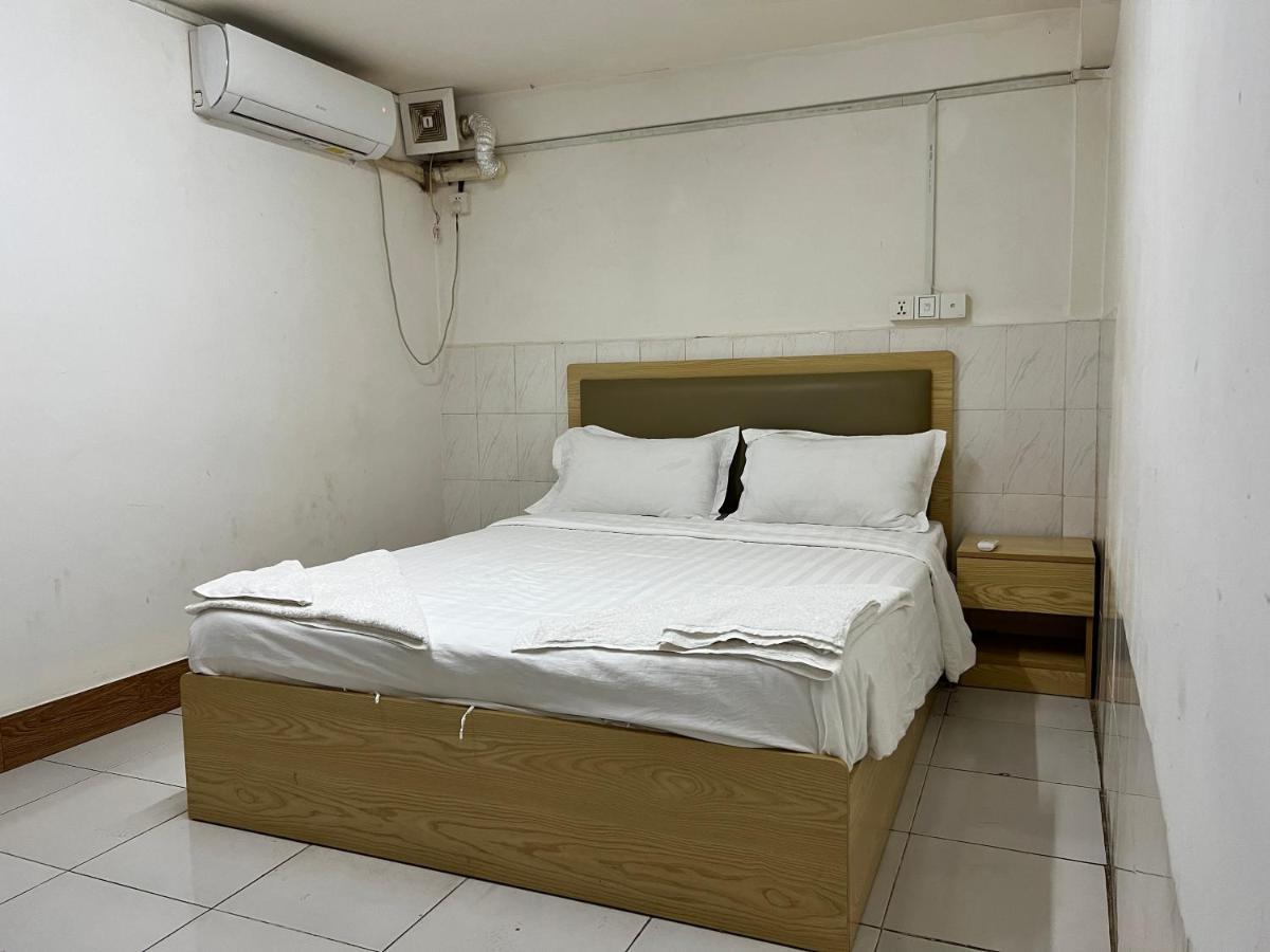 Yaou Hotel Phnom Penh Exterior photo