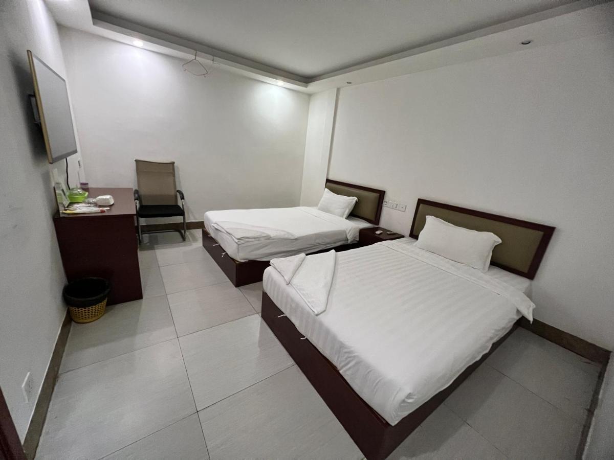 Yaou Hotel Phnom Penh Exterior photo